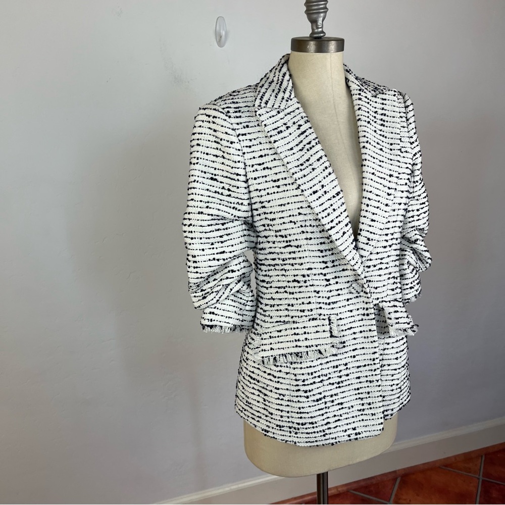 cinq a sept Black and White Tweed Rosette Blazer - Picture 3 of 8